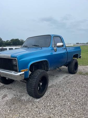 square%20body%20chevy%20for%20sale