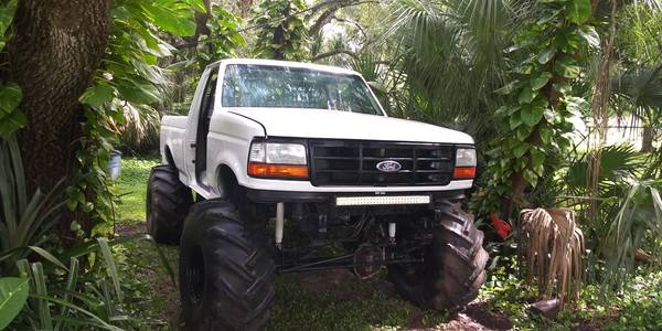 Mud truck - $4000 (FL)