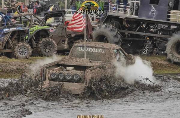 Florida Mud Racing 2003 Chevy Mud Truck for Sale - (FL) | MUD TRUCK NATION